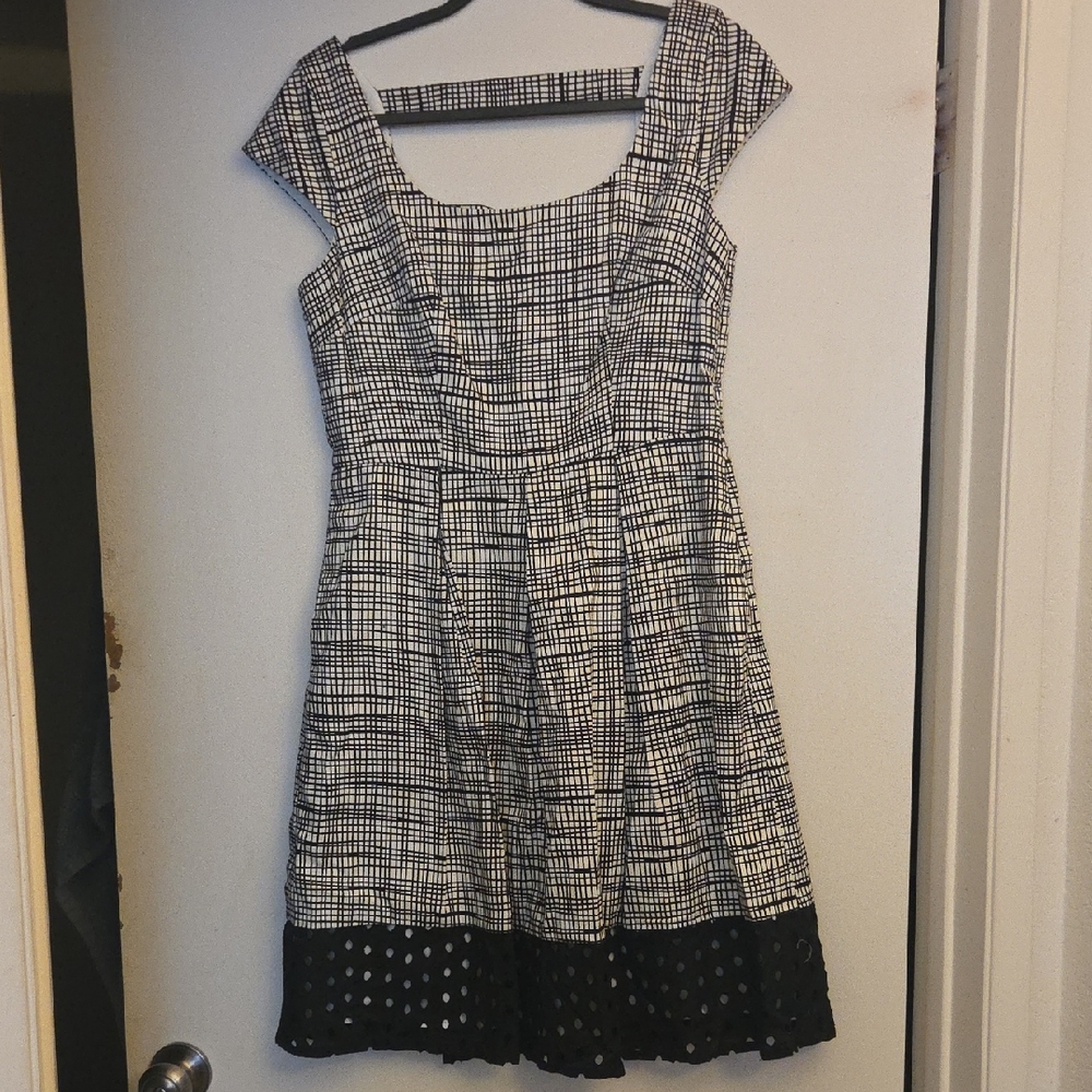 Nine West Black and White Textured Fit-and-Flare Mini Dress